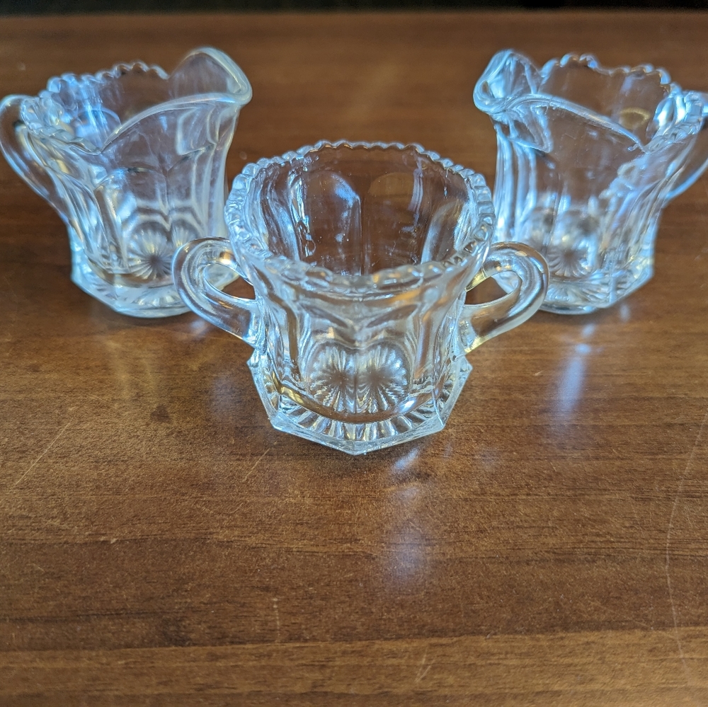 Imperial Glass mini sugar and creamer